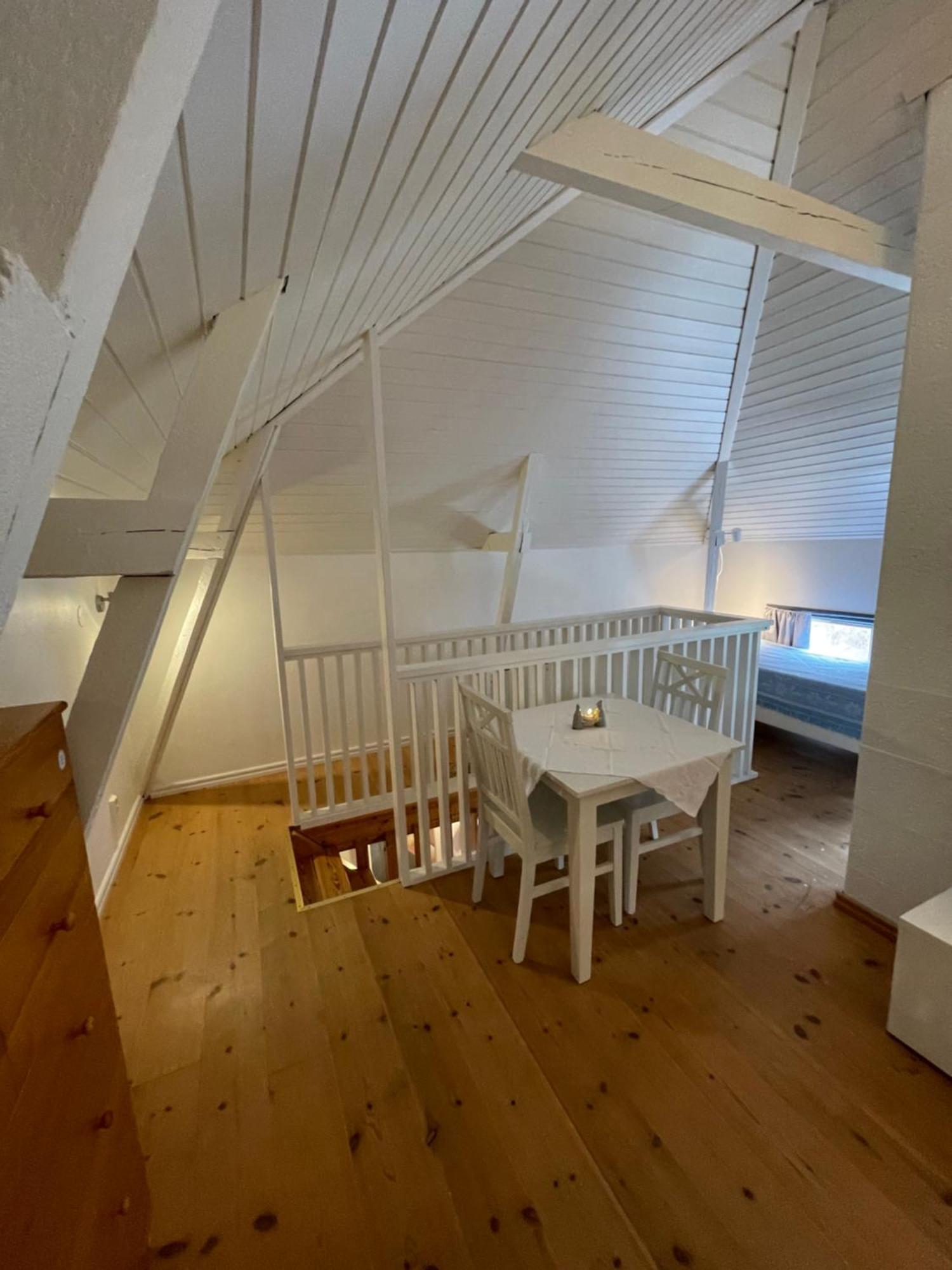 Lilla Saturnus Villa Ljungskile Exterior foto